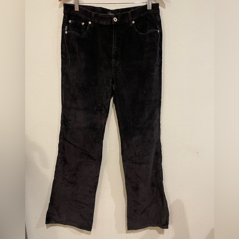 Black Buffalo David Bitton wide leg Corduroy pants. NWOT Size 32